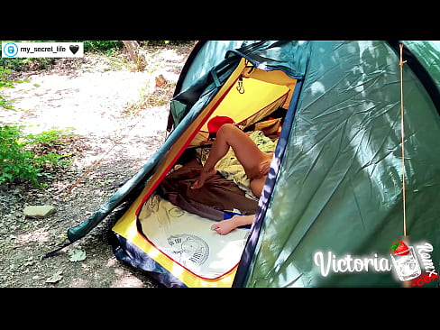 ❤️ ຖ່າຍໃນກ້ອງຖ່າຍຮູບ Passionate jerk off Stranger in a tent ☑ ໜັງໂປ້ ທີ່ lo.porngifmag.ru ❌️